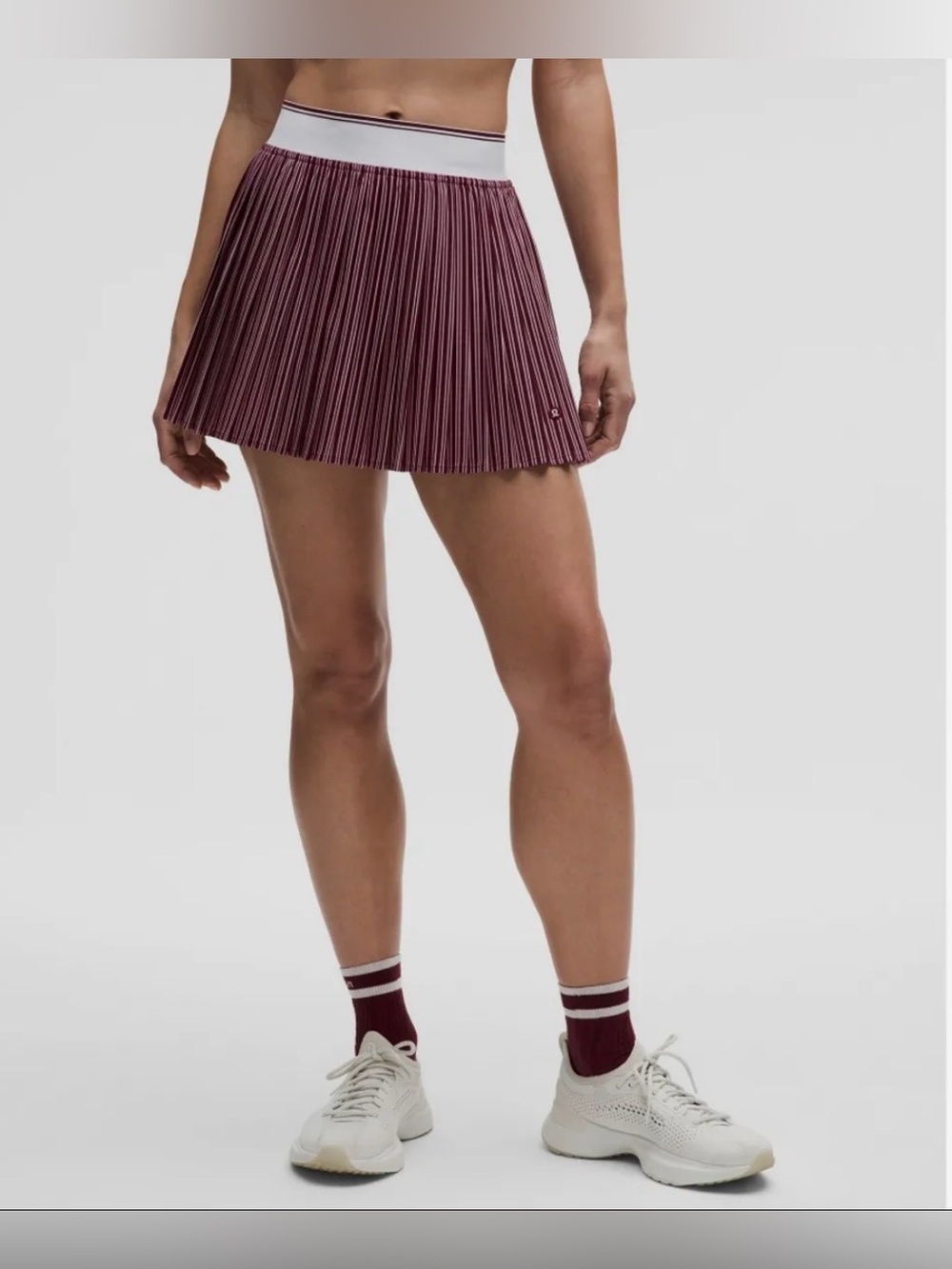 NWOT! lululemon athletica Maroon Pleated Tennis Mini Skirt with White Waistband